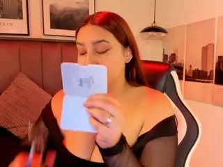 Alaia Carter's Live Sex Cam Show