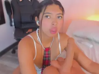 Alexa-millers's Live Sex Cam Show