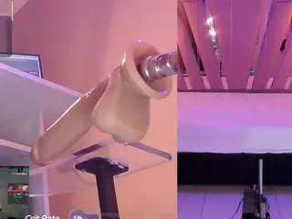 Luna's Live Sex Cam Show