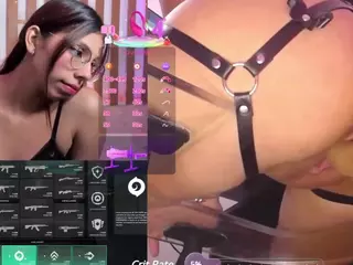Luna's Live Sex Cam Show