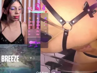 Luna's Live Sex Cam Show