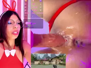 Luna's Live Sex Cam Show