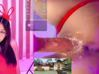 Luna's Live Sex Cam Show