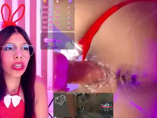 Luna's Live Sex Cam Show