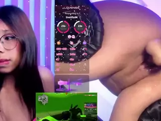 Luna's Live Sex Cam Show