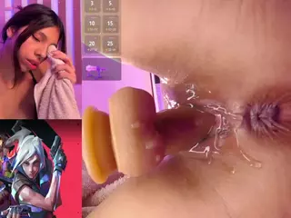 Luna's Live Sex Cam Show