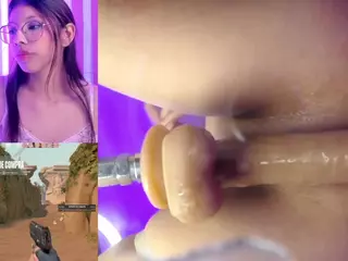 Luna's Live Sex Cam Show