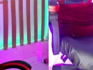 Luna's Live Sex Cam Show