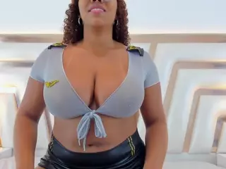 AishaRhodes00's Live Sex Cam Show