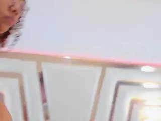 AishaRhodes00's Live Sex Cam Show