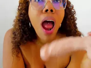 AishaRhodes00's Live Sex Cam Show
