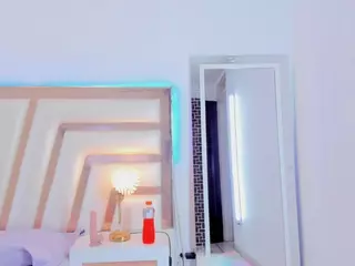 AishaRhodes00's Live Sex Cam Show