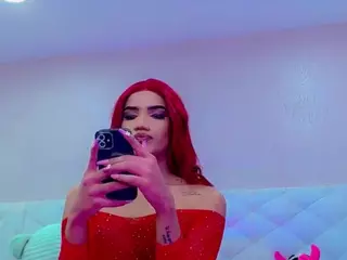 alanna-dollsx's Live Sex Cam Show
