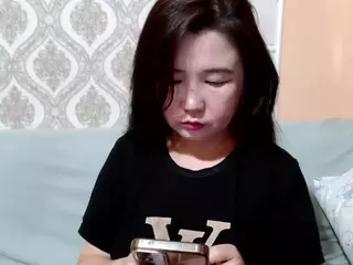BetLu's Live Sex Cam Show