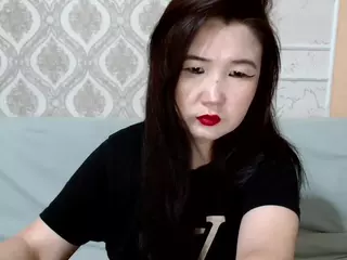 BetLu's Live Sex Cam Show