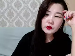 BetLu's Live Sex Cam Show