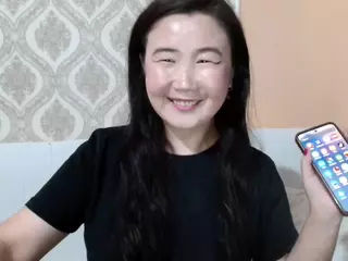 BetLu's Live Sex Cam Show