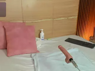 iris-violeta's Live Sex Cam Show