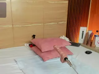 iris-violeta's Live Sex Cam Show