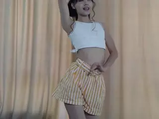 LunyTang's Live Sex Cam Show