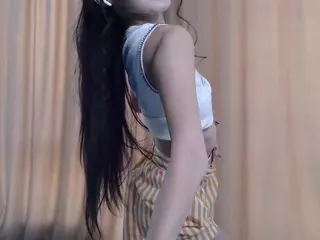 LunyTang's Live Sex Cam Show