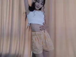 LunyTang's Live Sex Cam Show