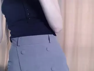 LunyTang's Live Sex Cam Show