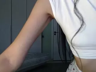 LunyTang's Live Sex Cam Show
