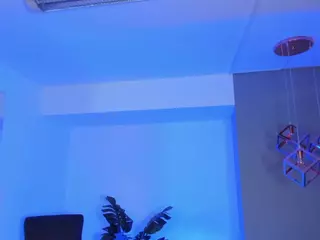 Lyssa-Muller's Live Sex Cam Show