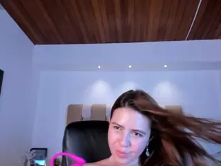 Lyssa-Muller's Live Sex Cam Show