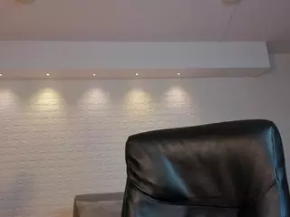 Lyssa-Muller's Live Sex Cam Show