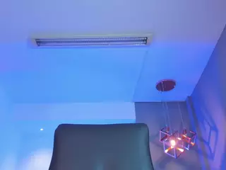 Lyssa-Muller's Live Sex Cam Show