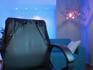 Lyssa-Muller's Live Sex Cam Show