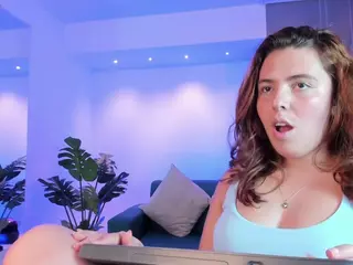 Lyssa-Muller's Live Sex Cam Show