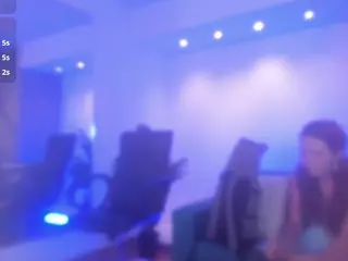 Lyssa-Muller's Live Sex Cam Show