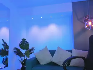Lyssa-Muller's Live Sex Cam Show