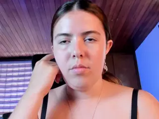 Lyssa-Muller's Live Sex Cam Show