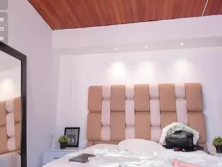 Lyssa-Muller's Live Sex Cam Show
