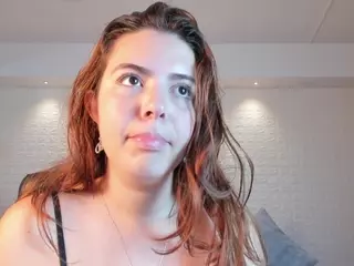 Lyssa-Muller's Live Sex Cam Show