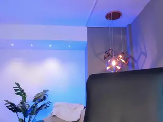 Lyssa-Muller's Live Sex Cam Show