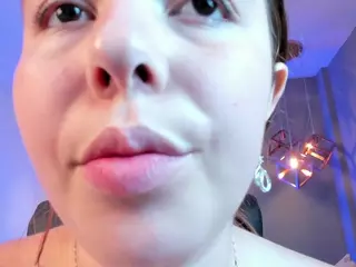 Lyssa-Muller's Live Sex Cam Show