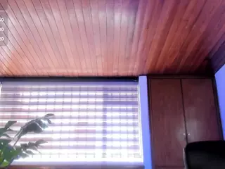 Lyssa-Muller's Live Sex Cam Show