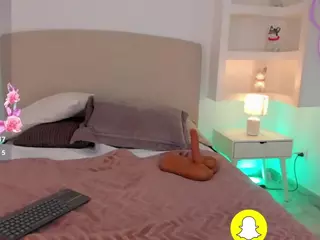 nathalyn-b's Live Sex Cam Show