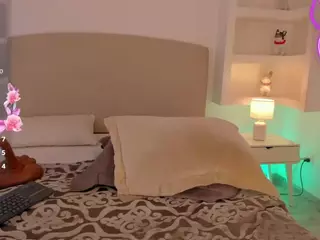 nathalyn-b's Live Sex Cam Show