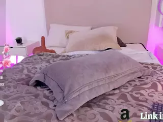 nathalyn-b's Live Sex Cam Show