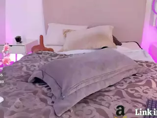 nathalyn-b's Live Sex Cam Show