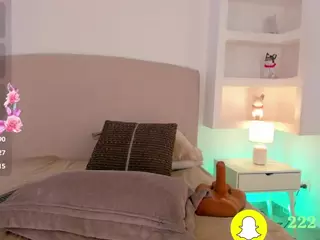 nathalyn-b's Live Sex Cam Show