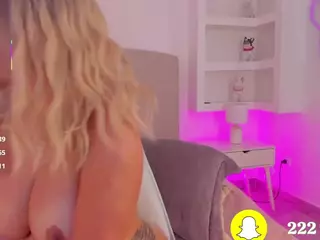 nathalyn-b's Live Sex Cam Show