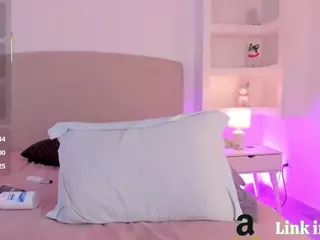 nathalyn-b's Live Sex Cam Show