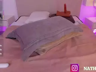 nathalyn-b's Live Sex Cam Show